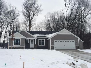 431 Valley View Ct, Caledonia, MI