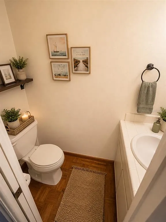 2 bed, 2.5 bath, 1230 sqft, $2,000 — Photo 4