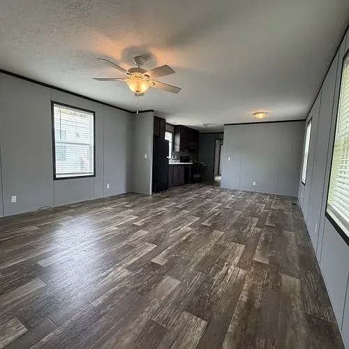 3 bed, 2.0 bath, $1,349 — Photo 3