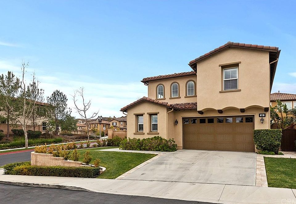 1st image of 45 Santa Barbara Dr