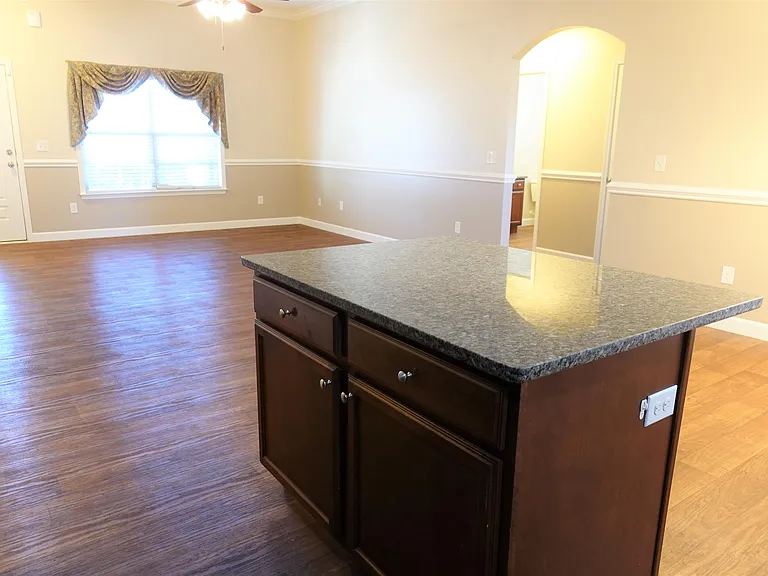 610 Flintrock Dr — Photo 18