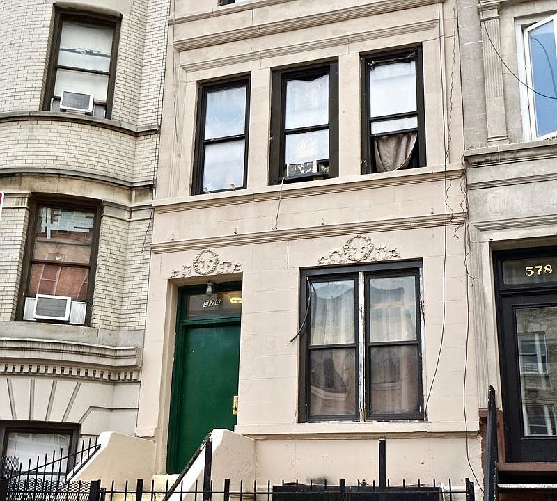 1st image of 576 W 183rd St Frnt 1