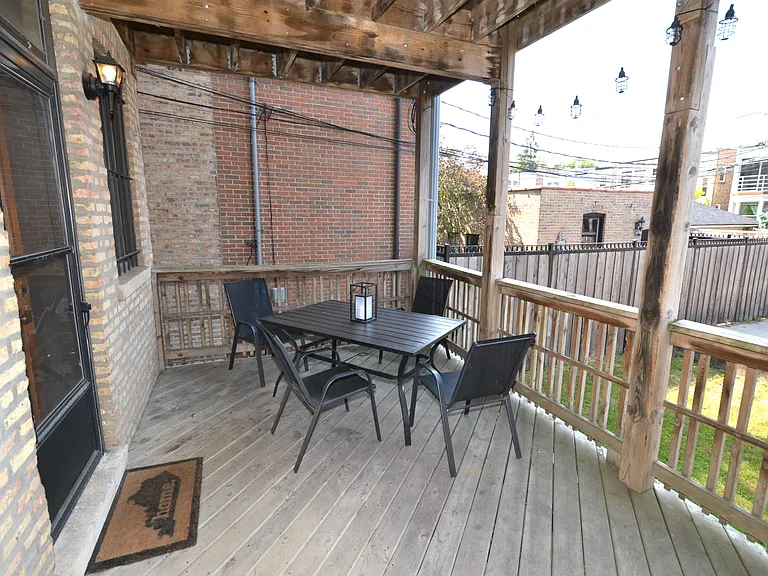 1224 W Eddy St #1 — Photo 12