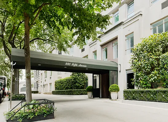 Sold by Sotheby's International Realty | media 19