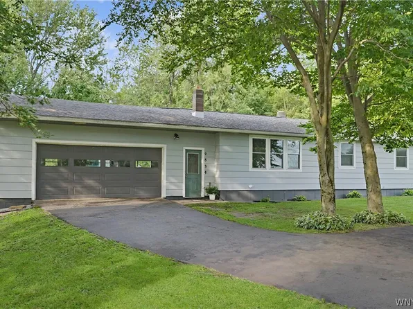 2834 California Hill Rd, Delevan, NY 14042