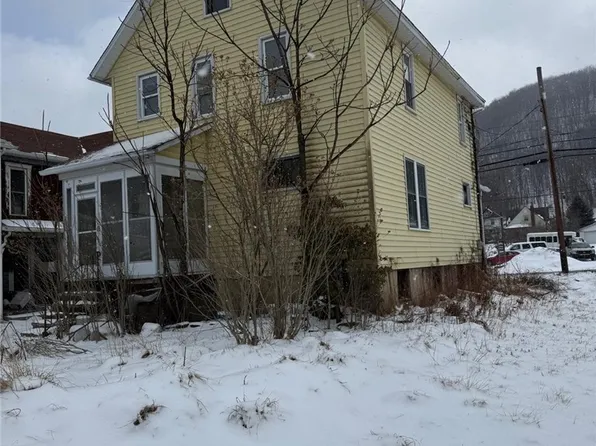 129 Cooper Ave, Johnstown, PA 15906