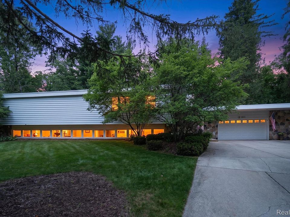 1st image of 1091 Plover Dr