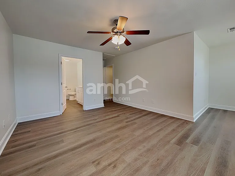 6025 Loftis Creek Ln — Photo 9