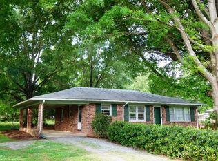 1016 Quail Ln, Halifax, VA 24558