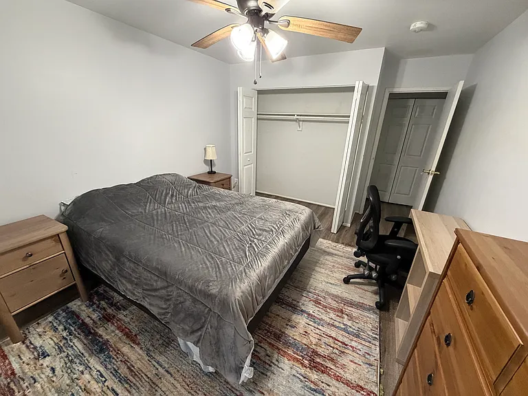 Royal Fern Ct — Photo 2