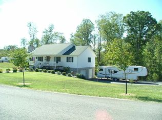 1014 Irish Ridge Rd, Barboursville, WV 25504