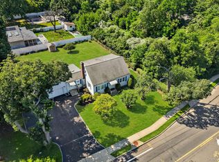 1547 Walt Whitman Road, Melville, NY 11747