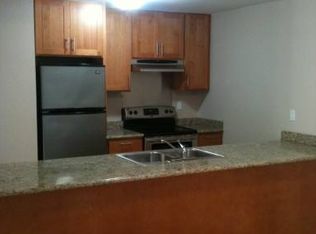 900 Alvarez Ave, Pinole, CA 94564