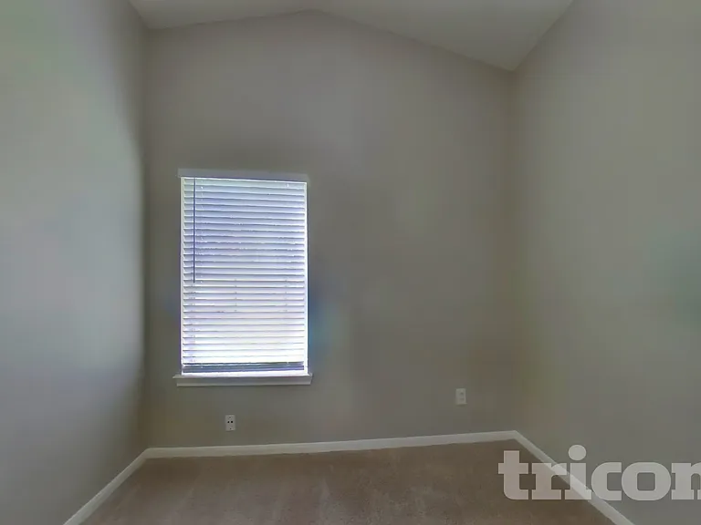 3215 Boynton Dr — Photo 12