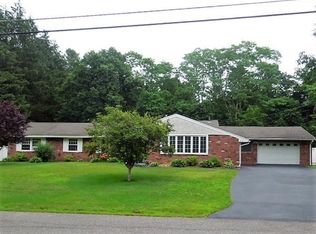 8 Howard Rd, Chelmsford, MA 01824