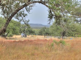 327 Rusty Spur Dr, Fredericksburg, TX 78624