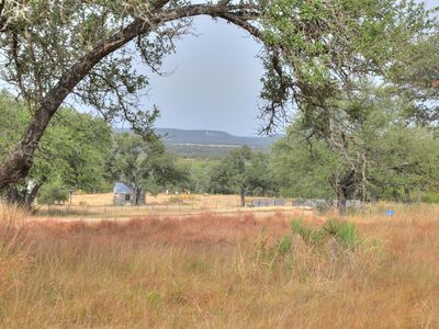 327 Rusty Spur Dr, Fredericksburg, TX, 78624