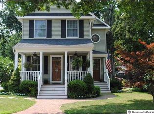 54 Lafayette St, Rumson, NJ 07760