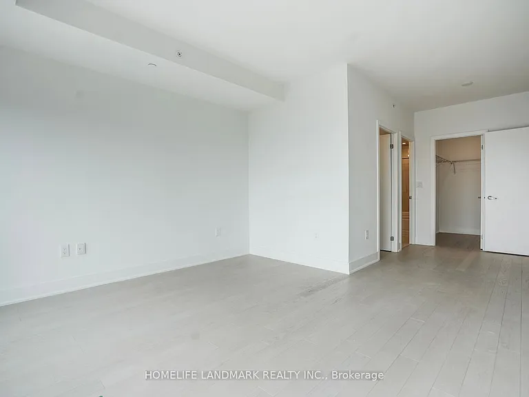 955 Bay St #3806 — Photo 18
