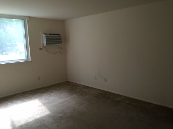 1550 Plymouth Rd #7