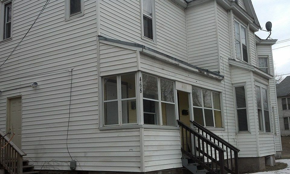 1st image of 468 Minnehaha Ave E #1
