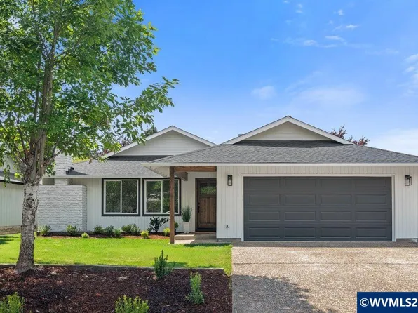 13272 Aspen Way NE, Aurora, OR 97002