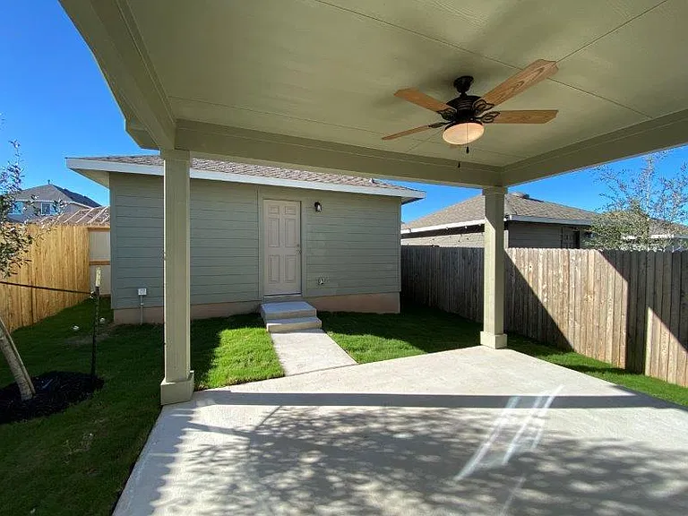 17926 Papaveri Way — Photo 33