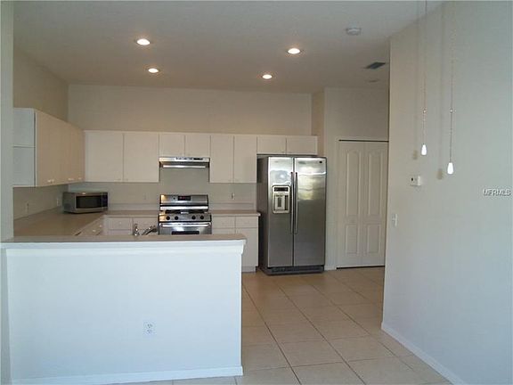 3rd image of 5712 Heronpark Pl
