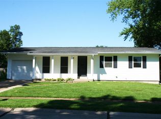 2505 Valley Brook Dr, Florissant, MO
