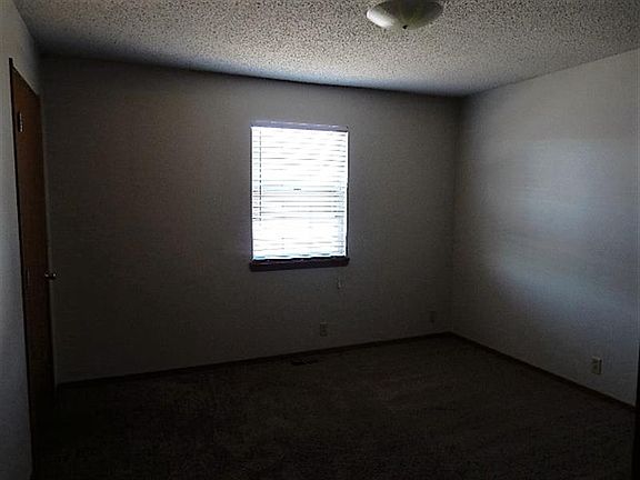 Peachtree Apartments 4A