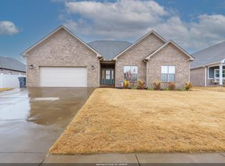 617 Ayden Mannon St, Rogersville, AL 35652