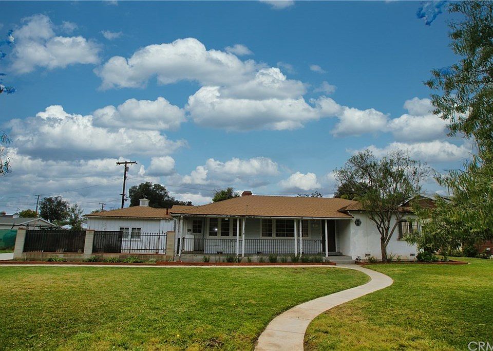 1st image of 321 N Willow Ave