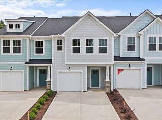 208 Curhill Ln, Simpsonville, SC 29681