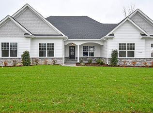17413 Shakes Creek Dr, Fisherville, KY 40023