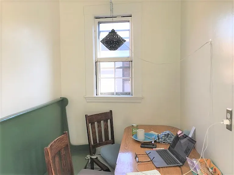 168 Norfolk St #5 — Photo 5
