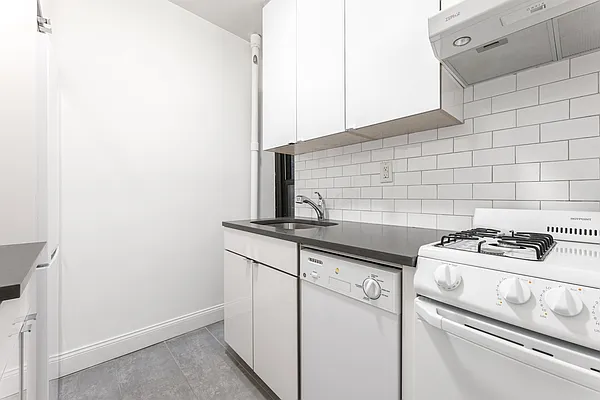 Rented by MNS | media 19