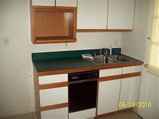 5th image of 294 E 235th St #180