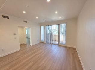 14618 Sylvan St APT 402, Van Nuys, CA 91411
