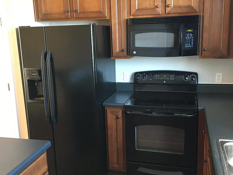 1616 Walnut View Dr — Photo 8