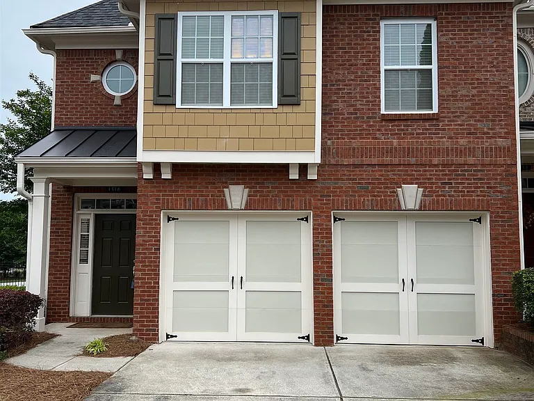 1516 Bouvier Pl — Photo 3