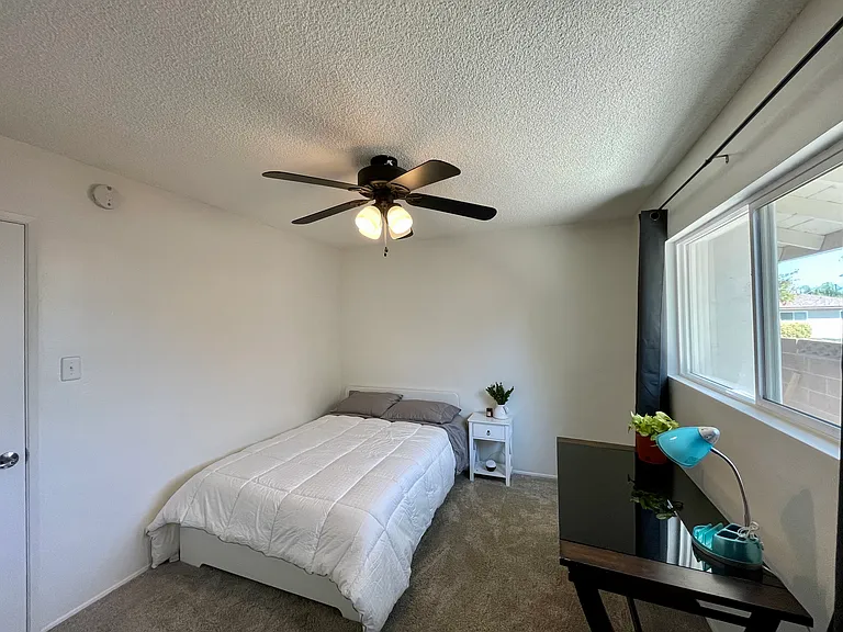 3212 Covina St — Photo 31