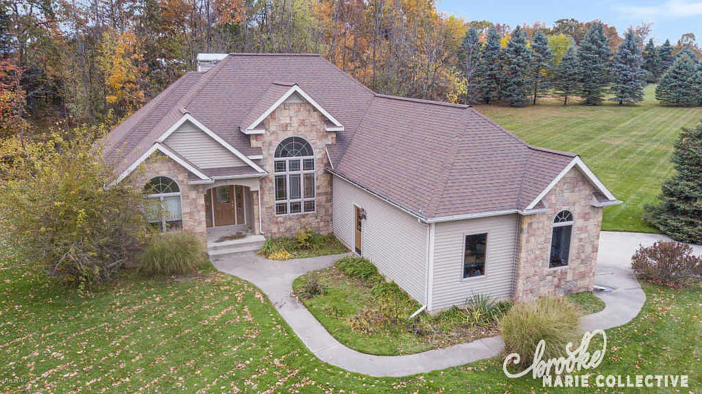 4956 Deerhaven Park Dr photo 1