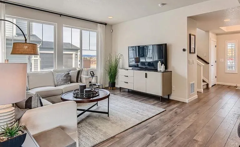 5813 Spring Breeze Dr — Photo 3