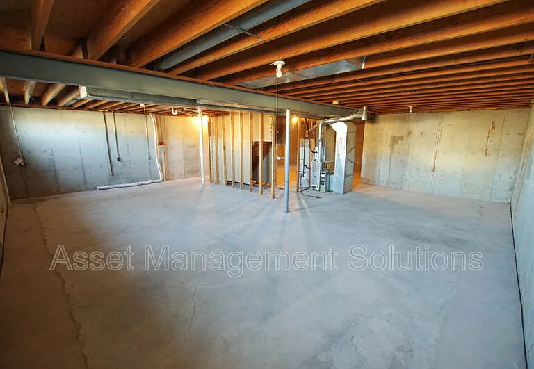 1 Oak Point Dr — Photo 17