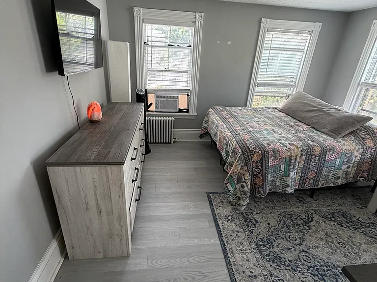 8 Kimball Ave #3 — Photo 9