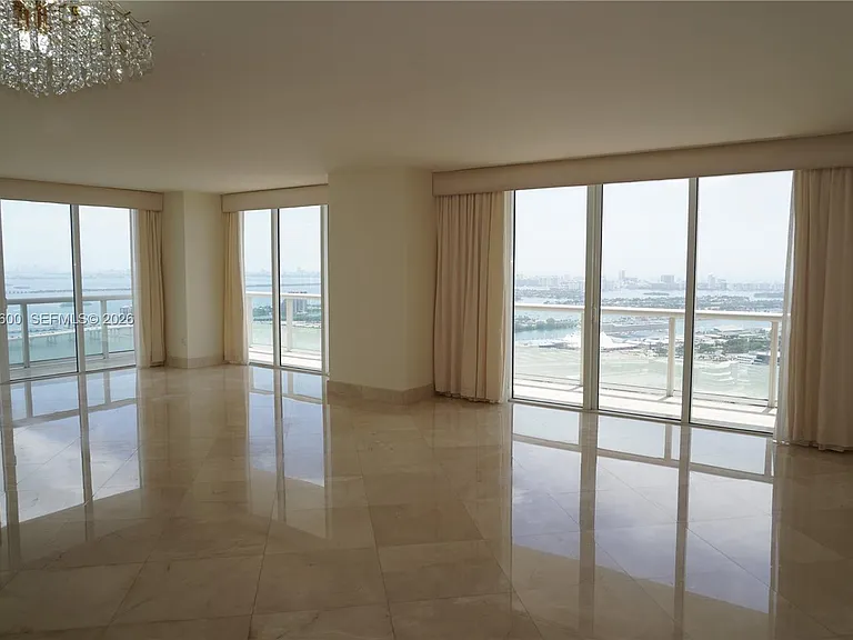 50 Biscayne Blvd #5202 — Photo 58