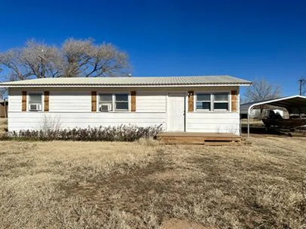 1904 S 8th St, Tahoka, TX 79373