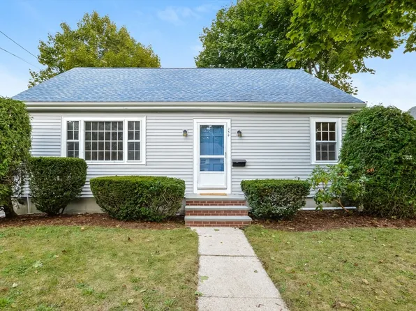 234 Pine Grove St, New Bedford, MA 02745