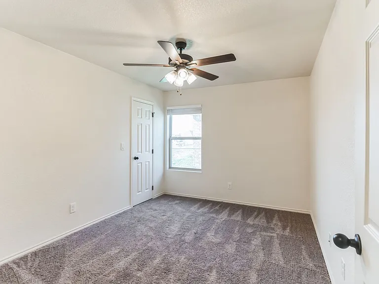 2416 Alterman Dr #A — Photo 8