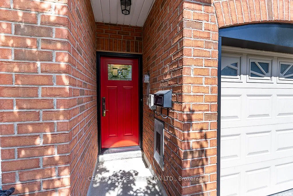 3 bed, $3,500 — Photo 4